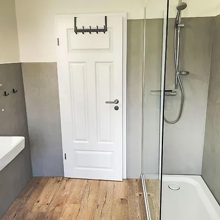 An Der Schleuse By Interhome